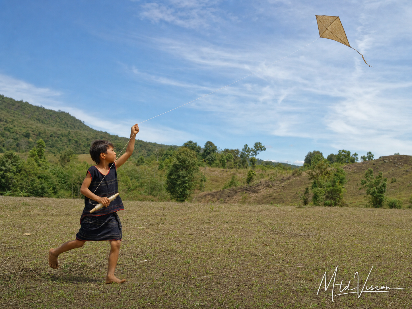 bi dăng: To fly a kite.